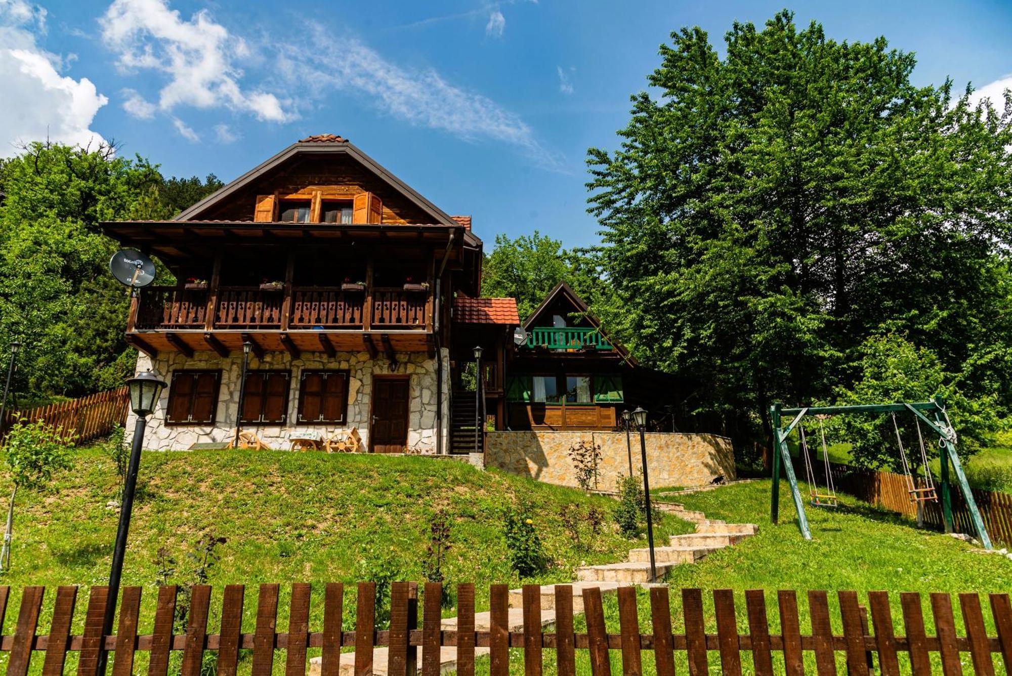 Drvene Kuce Suska - Wooden Houses Suska Zaovine Εξωτερικό φωτογραφία