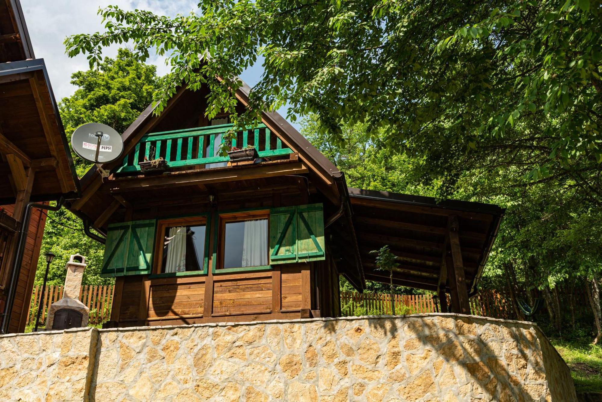 Drvene Kuce Suska - Wooden Houses Suska Zaovine Δωμάτιο φωτογραφία